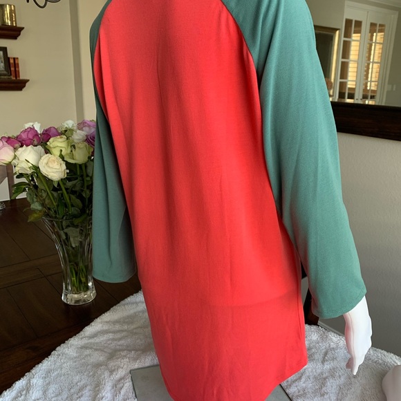 LuLaRoe Randy Baseball Tee Top - Picture 4 of 6